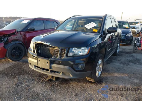 2015 Jeep Compass Sport z USA, uszkodzony, nr VIN 1C4NJCBAXFD397034